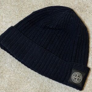 Stone Island Black Wool Beanie